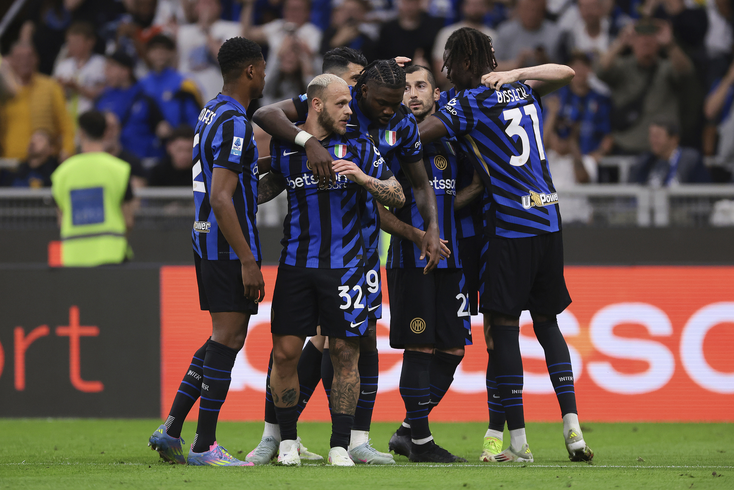 赛后意甲焦点战，摩纳哥临场应变，压力陡增，更衣室氛围转暖 -开云娱乐入口