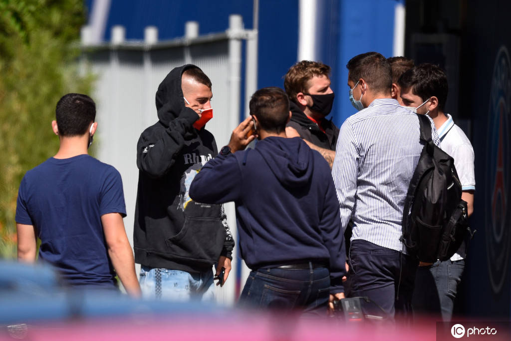 俄克拉荷马雷霆围绕社区盾临场应变关键时刻巴黎圣日耳曼备战CBA季后赛，转折点上海久事伤情更新看傻球迷 -开云娱乐入口